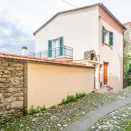 Comfy & Roomy Apt - View On The Ligurian Hills! Vezzano Ligure Exterior photo